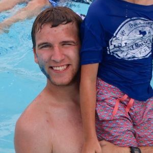 Meet your Posher, Logan